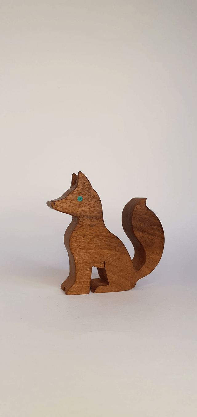 Renard décoratif en bois de chêne et cuir vert