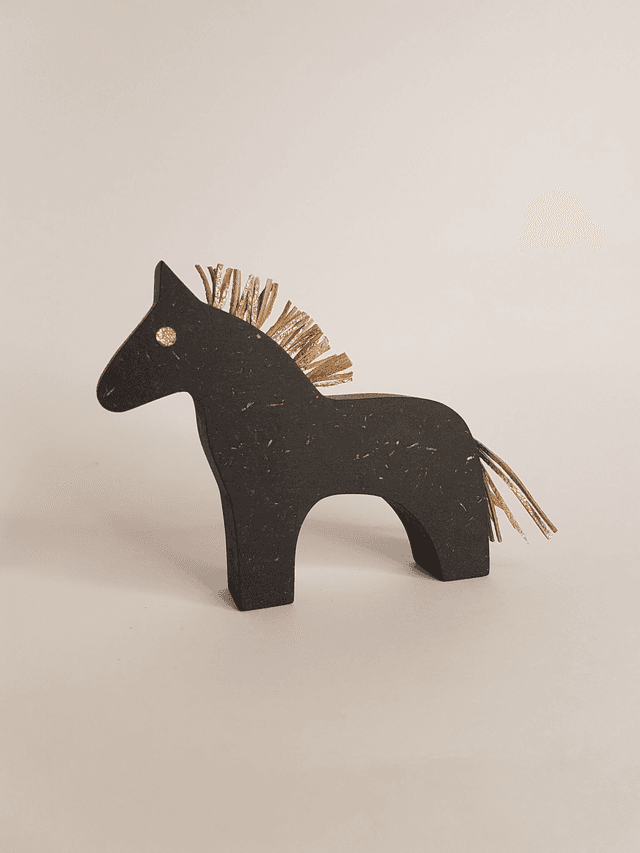 Cheval décoratif en bois