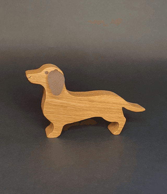 Teckel décoratif en bois et cuir marron 