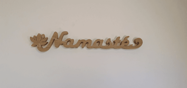 &quot;Namasté&quot; - lettrage décoratif en bois de chêne